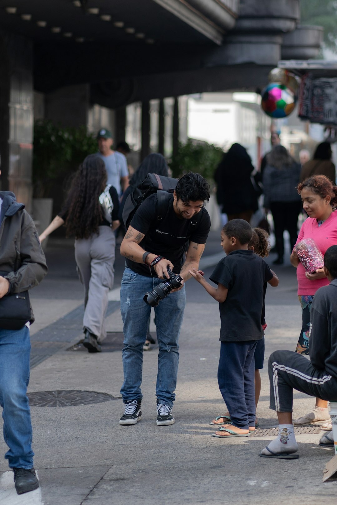 paparazzi following star